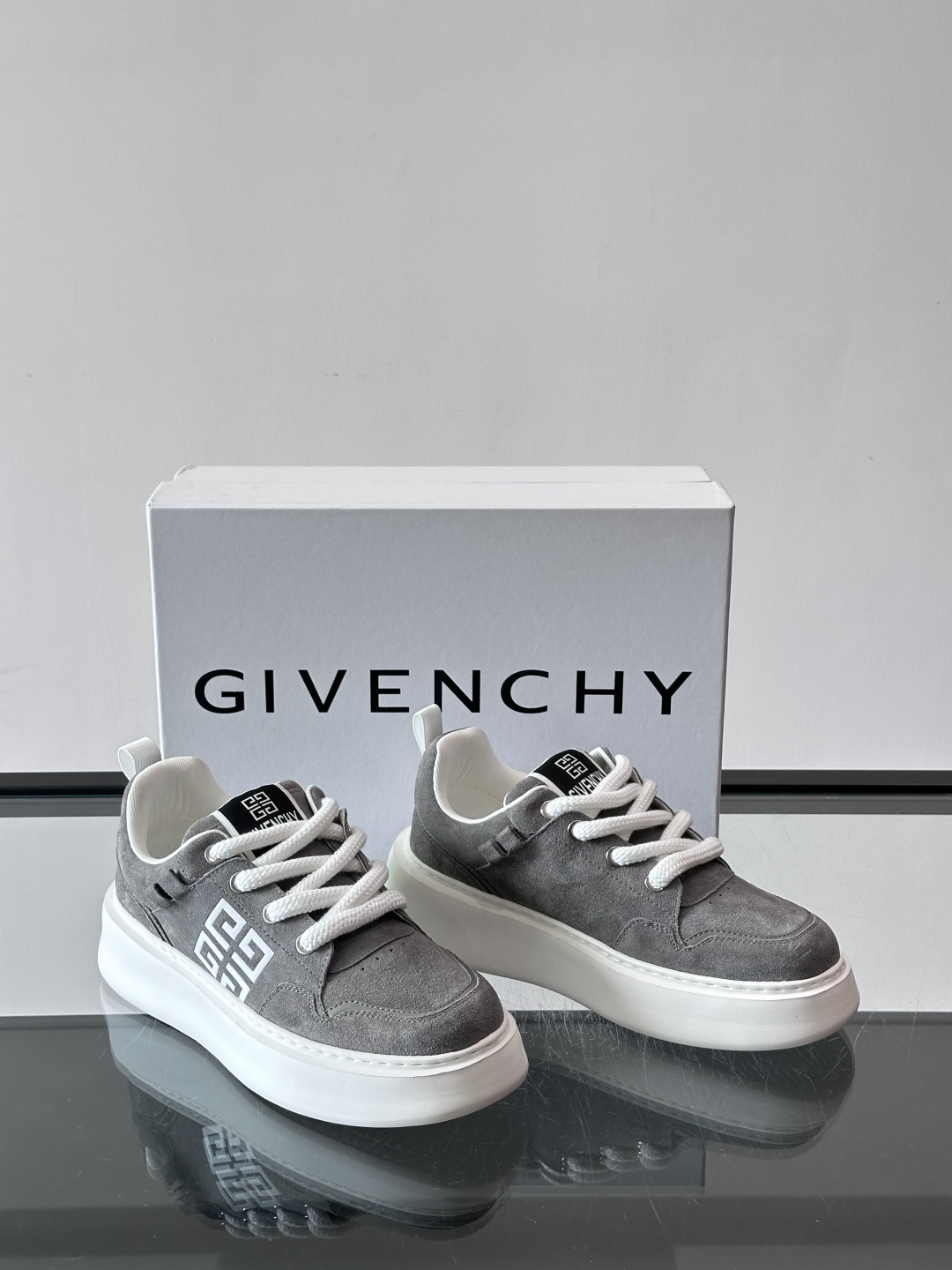 ▫️Gv *y～全新GIV 1男士厚底增高休闲运动鞋，鞋面高品质小牛皮制成！上脚效果帅气有型，增高4CM