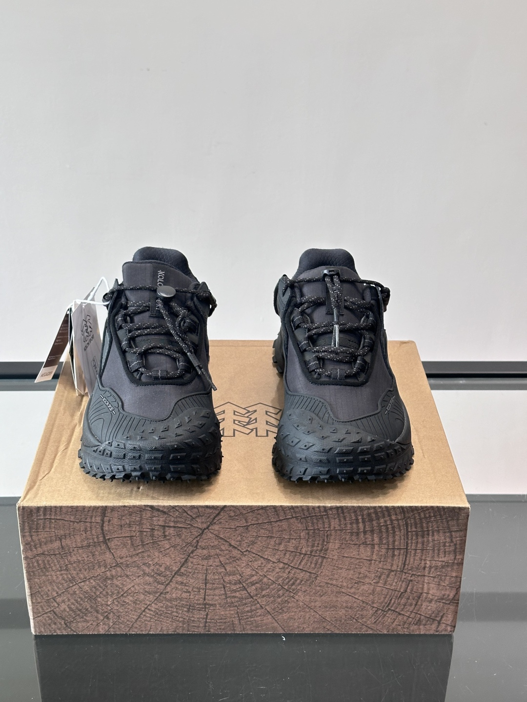 👟可隆LITCAMPMEGA徒步鞋，配色超美！GORE-TEX防水，户外雨天也不怕湿脚。Vibram大底