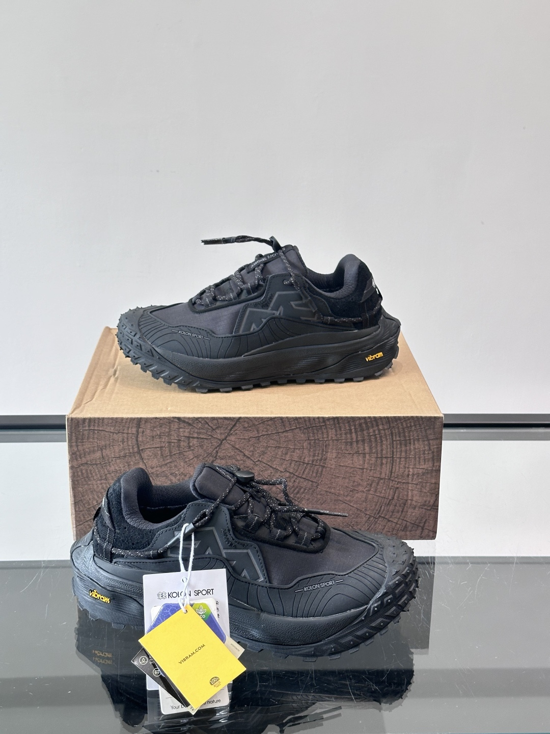 👟可隆LITCAMPMEGA徒步鞋，配色超美！GORE-TEX防水，户外雨天也不怕湿脚。Vibram大底