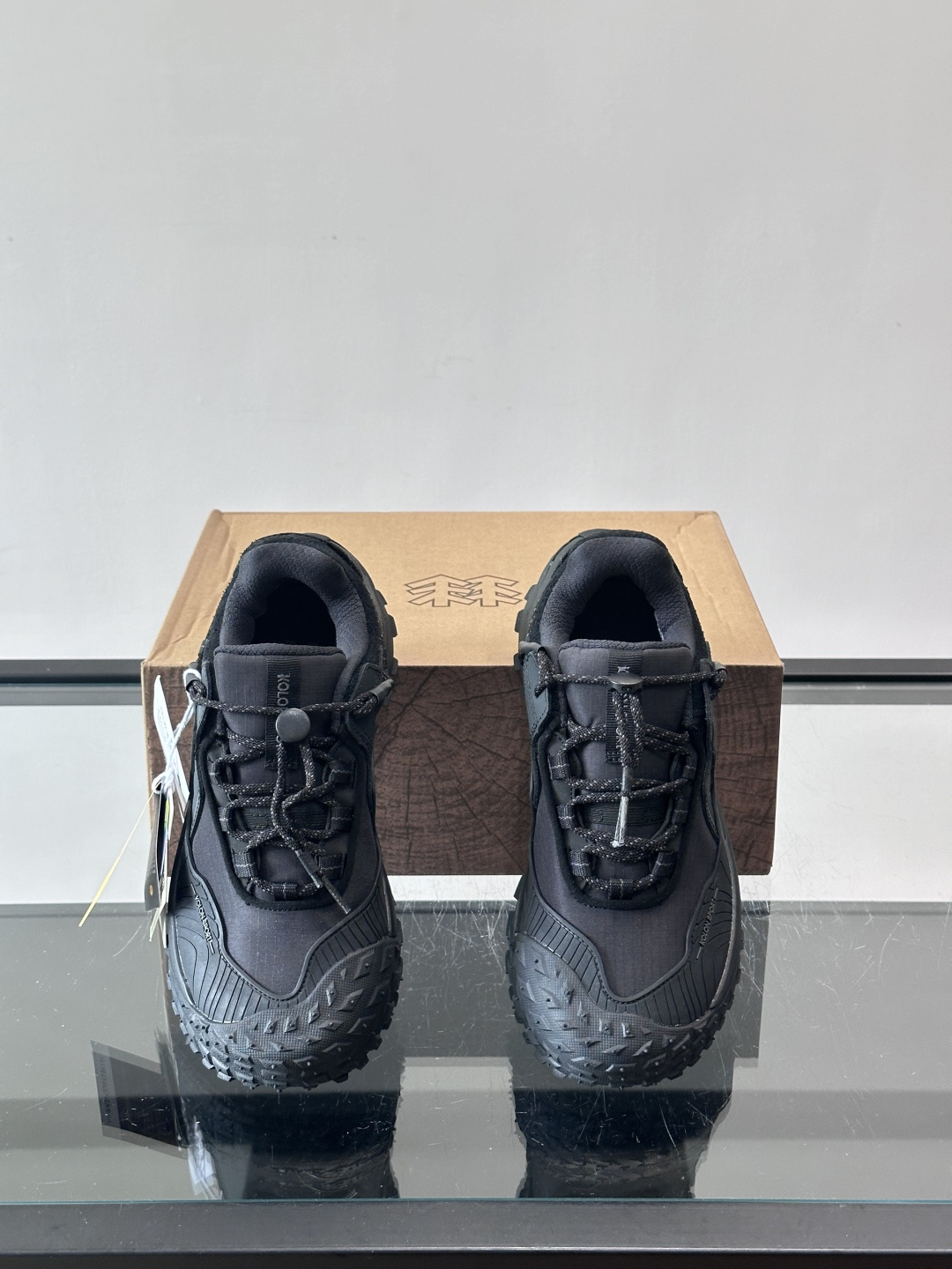 👟可隆LITCAMPMEGA徒步鞋，配色超美！GORE-TEX防水，户外雨天也不怕湿脚。Vibram大底