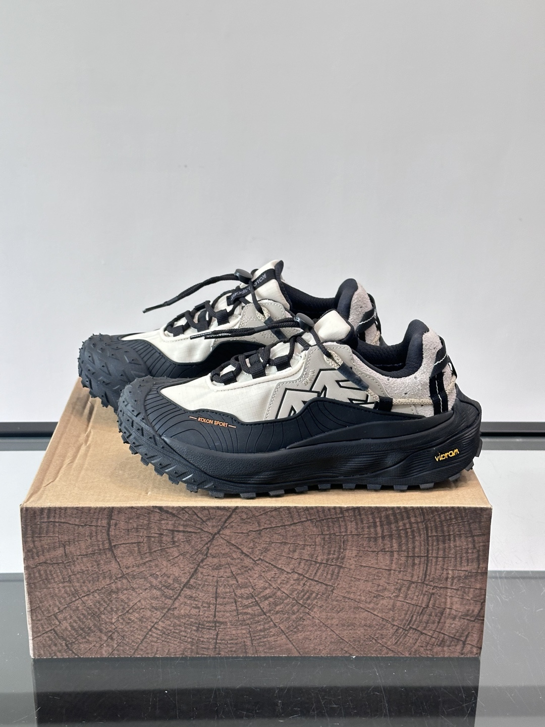 👟可隆LITCAMPMEGA徒步鞋，配色超美！GORE-TEX防水，户外雨天也不怕湿脚。Vibram大底