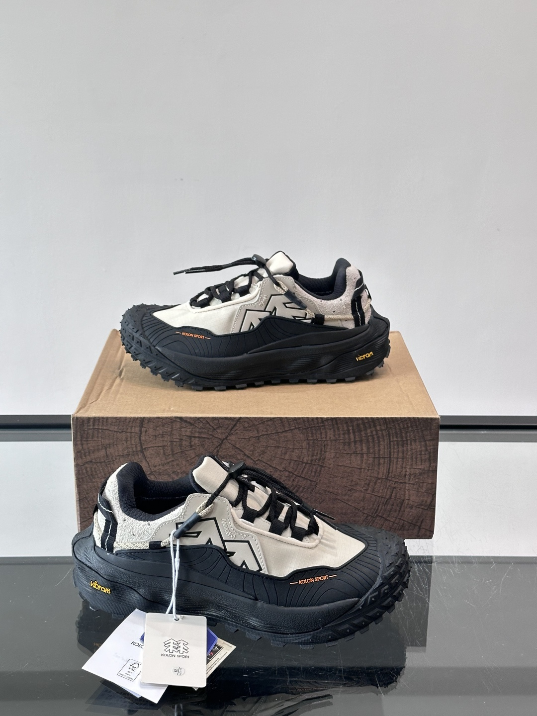 👟可隆LITCAMPMEGA徒步鞋，配色超美！GORE-TEX防水，户外雨天也不怕湿脚。Vibram大底