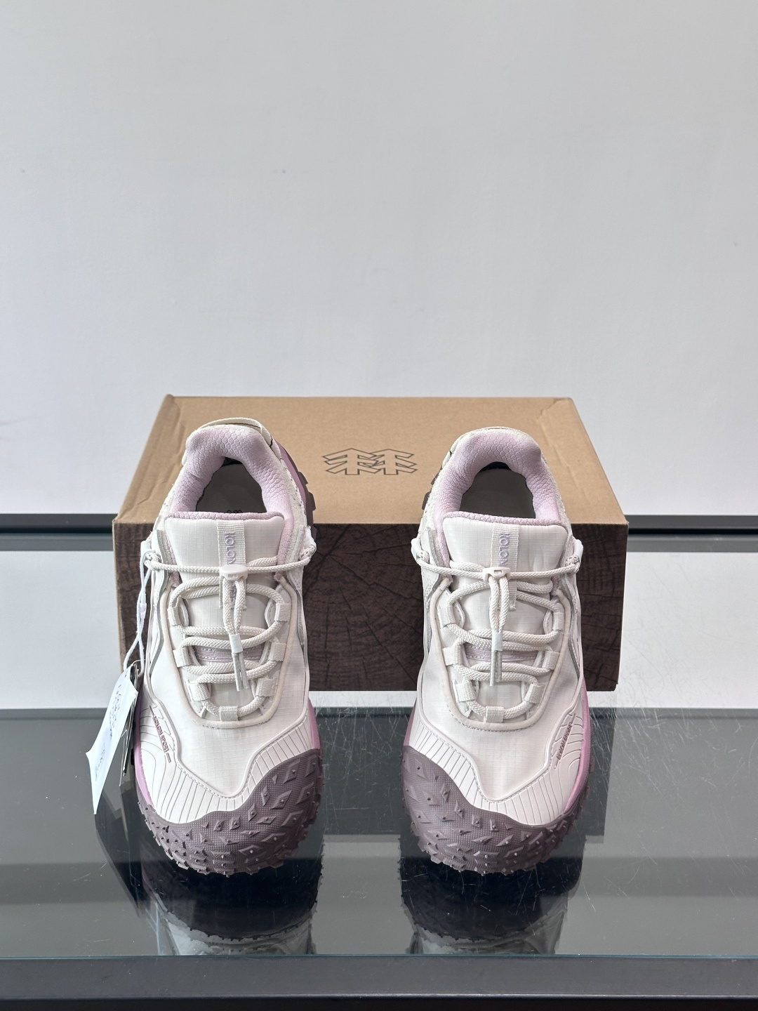 👟可隆LITCAMPMEGA徒步鞋，配色超美！GORE-TEX防水，户外雨天也不怕湿脚。Vibram大底