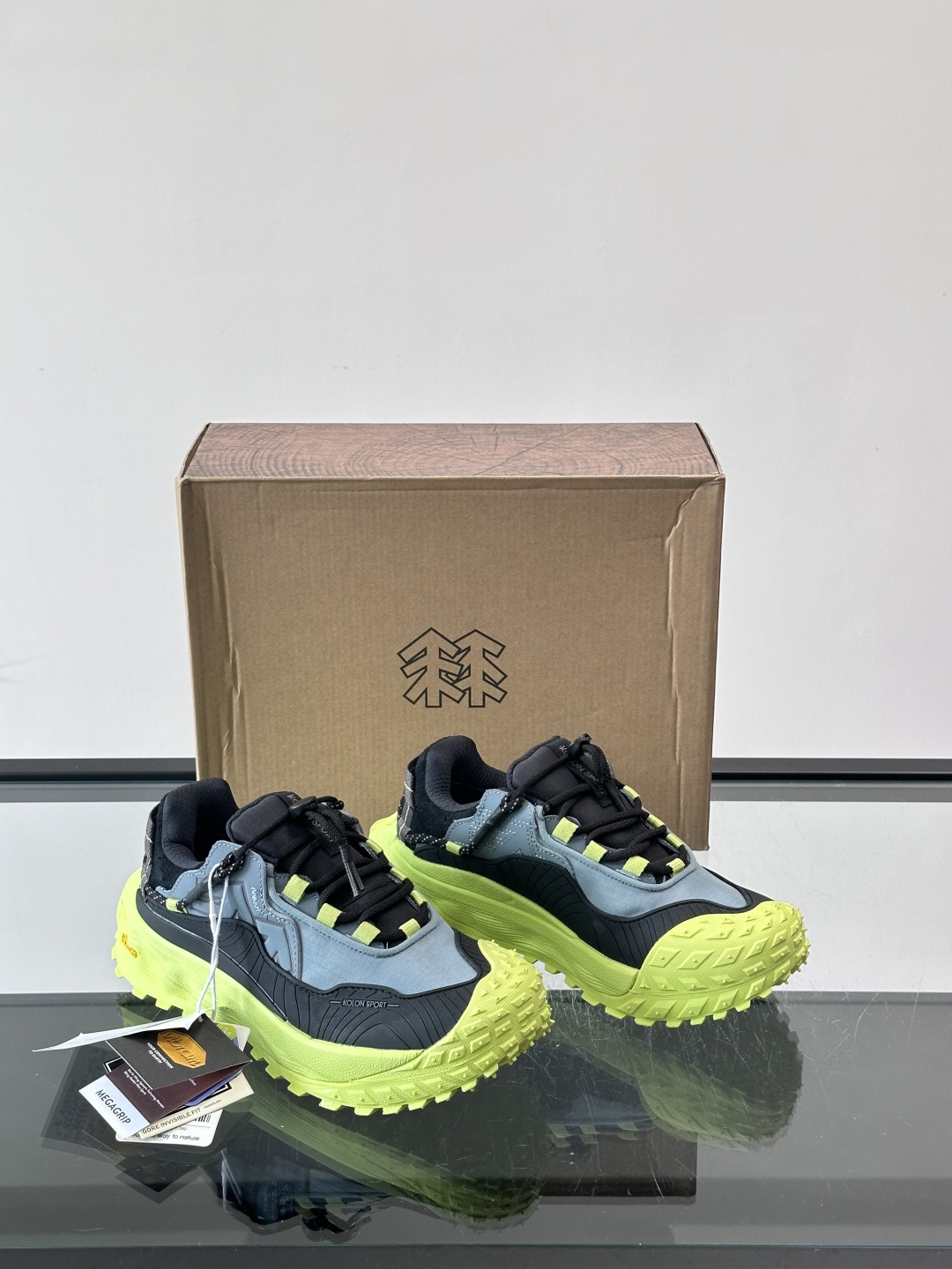 👟可隆LITCAMPMEGA徒步鞋，配色超美！GORE-TEX防水，户外雨天也不怕湿脚。Vibram大底