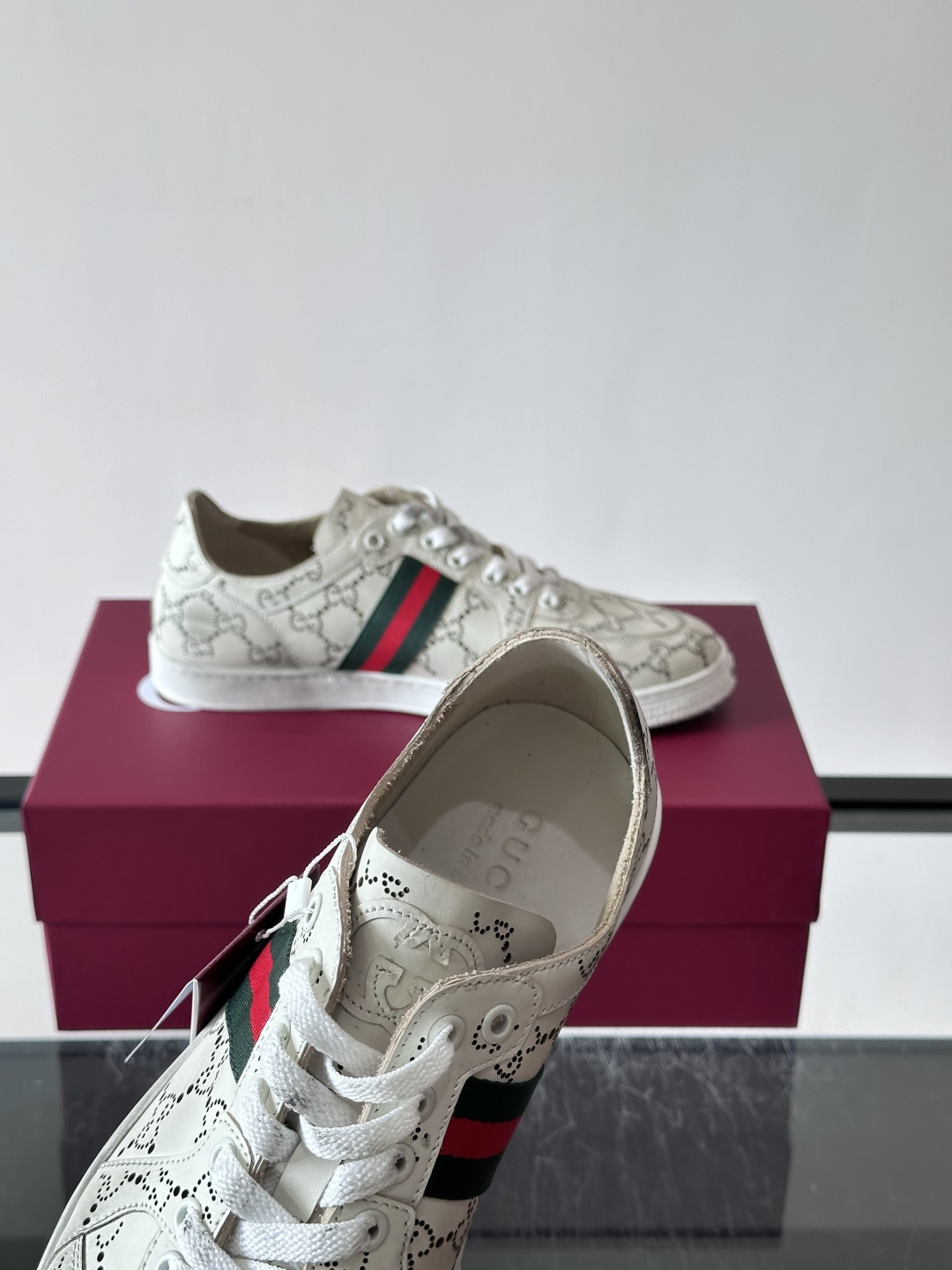 GUCC*春夏新款，Stretch系列运动鞋👟Generation Gucci深入探索品牌的典藏设计元素