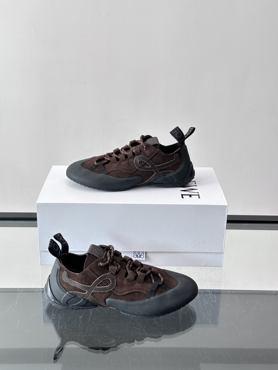 LOEWE罗意威ss26新款Loewe攀岩鞋情侣款👫劝你不要太帅😎这双罗意威新款德训训，尊嘟很喜欢呀😍鞋