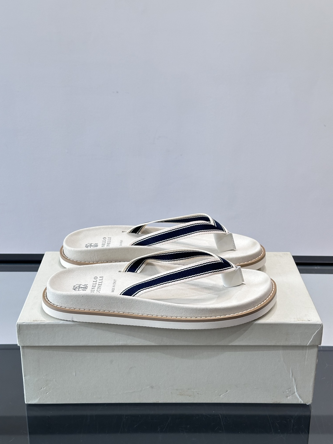 Brunello Cucinelli 男士人字拖​​👞意大利奢侈品牌Brunello Cucinelli