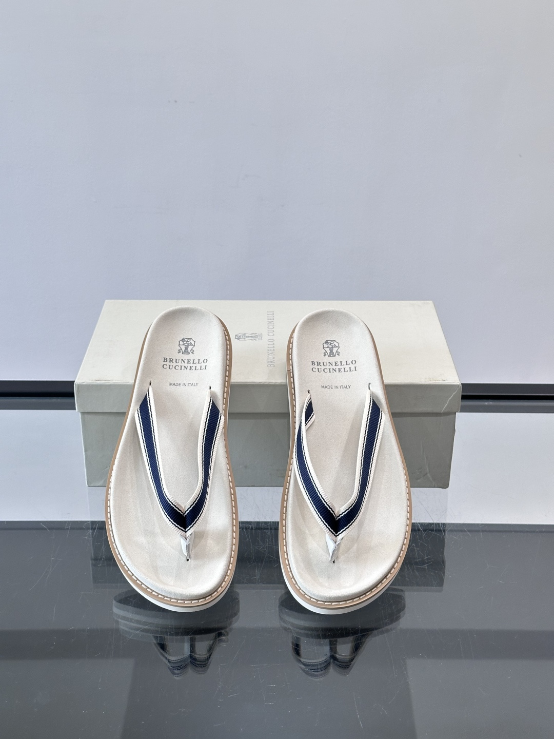 Brunello Cucinelli 男士人字拖​​👞意大利奢侈品牌Brunello Cucinelli