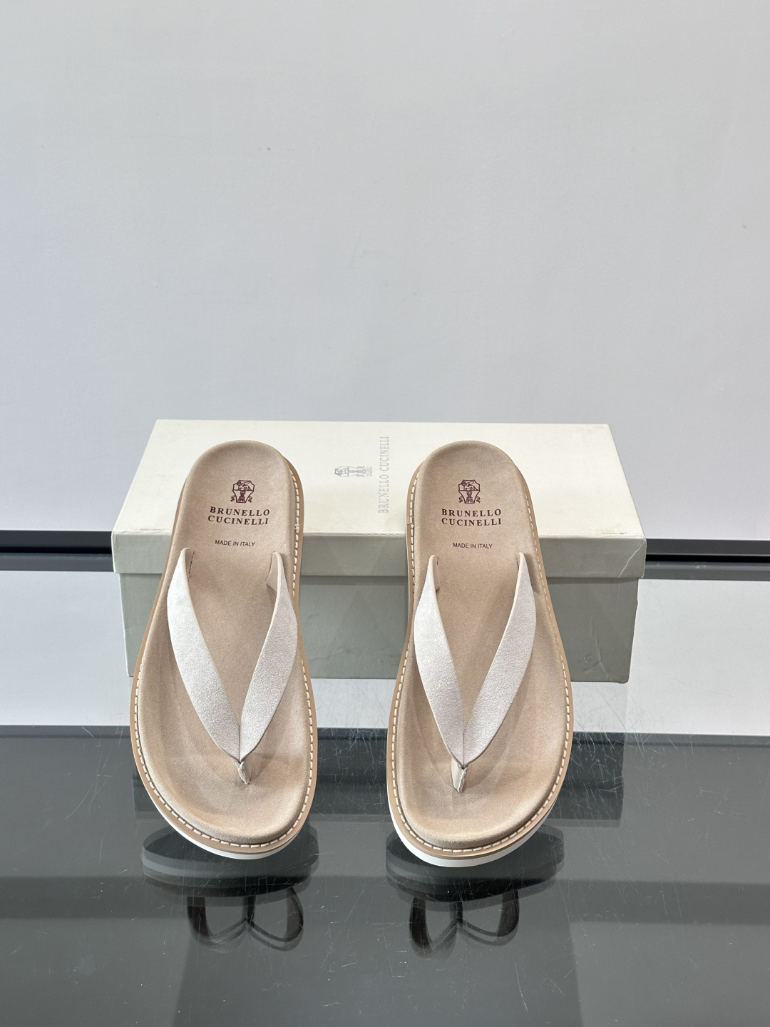 Brunello Cucinelli 男士人字拖​​👞意大利奢侈品牌Brunello Cucinelli