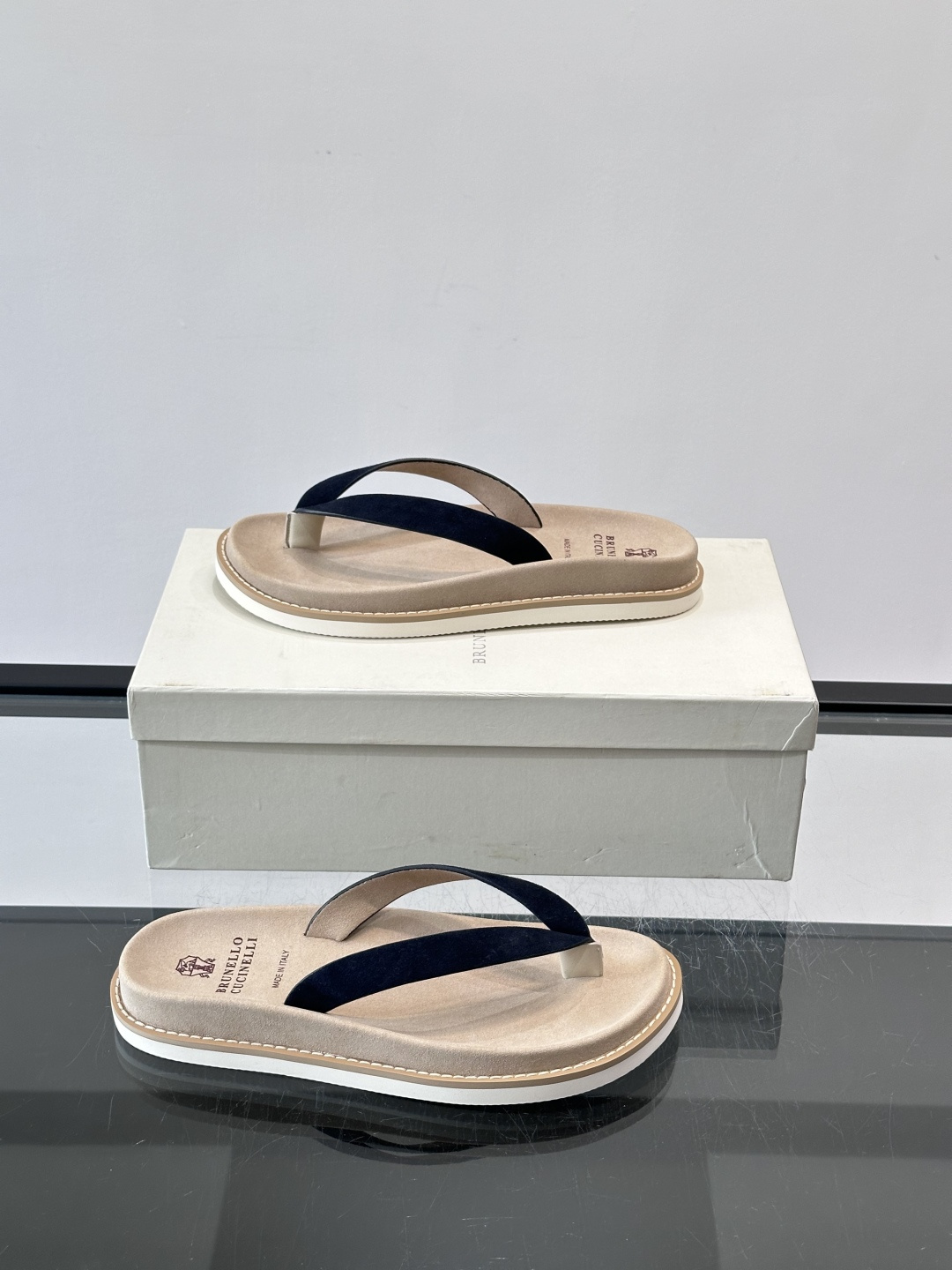 Brunello Cucinelli 男士人字拖​​👞意大利奢侈品牌Brunello Cucinelli