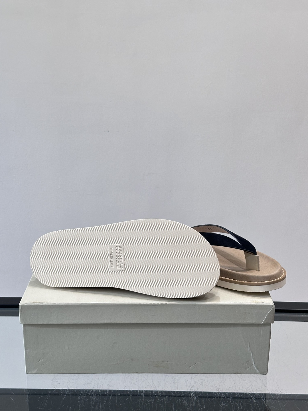 Brunello Cucinelli 男士人字拖​​👞意大利奢侈品牌Brunello Cucinelli