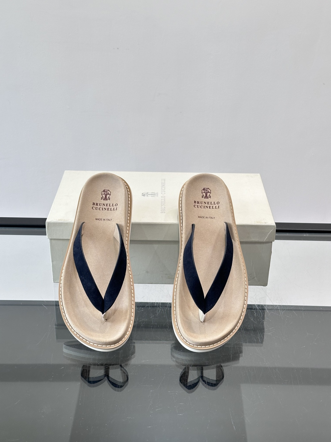 Brunello Cucinelli 男士人字拖​​👞意大利奢侈品牌Brunello Cucinelli