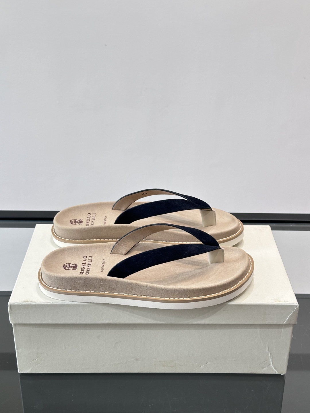 Brunello Cucinelli 男士人字拖​​👞意大利奢侈品牌Brunello Cucinelli