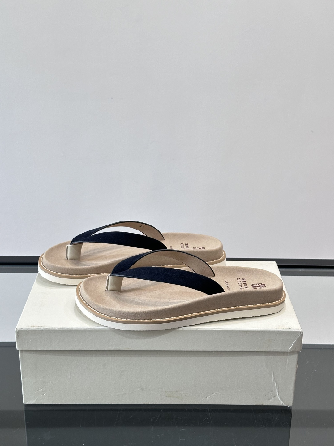 Brunello Cucinelli 男士人字拖​​👞意大利奢侈品牌Brunello Cucinelli