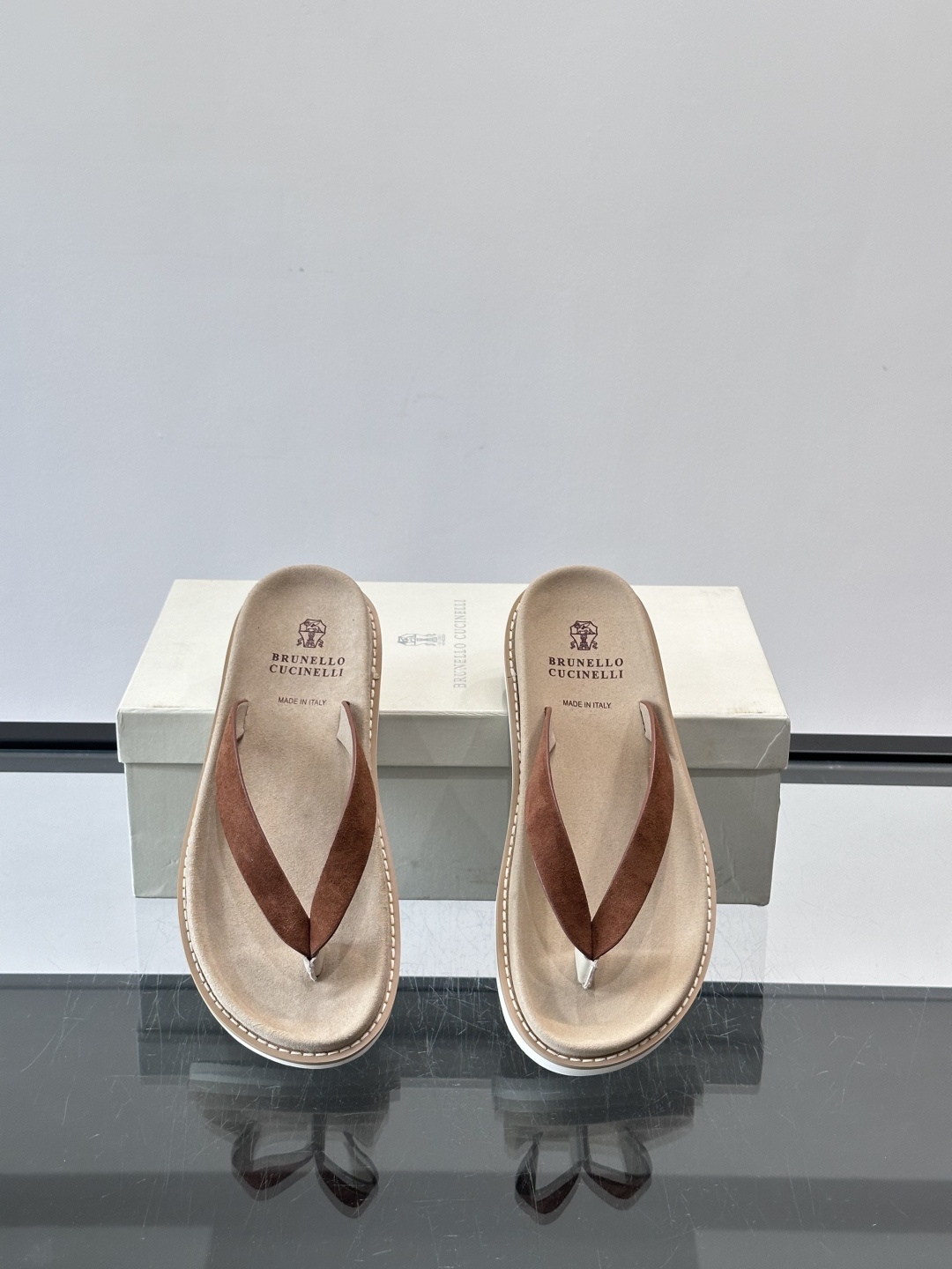 Brunello Cucinelli 男士人字拖​​👞意大利奢侈品牌Brunello Cucinelli
