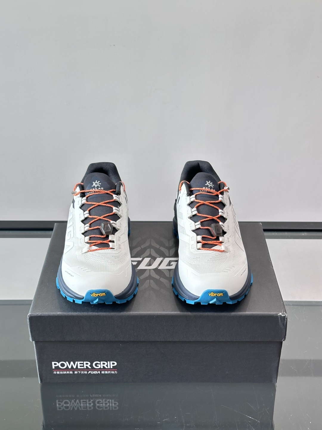 凯乐石FUGA EX3跑山鞋​​🔥凯乐石FUGA EX3跑山鞋，专为越野跑设计，配色超吸睛，夜跑也很显眼