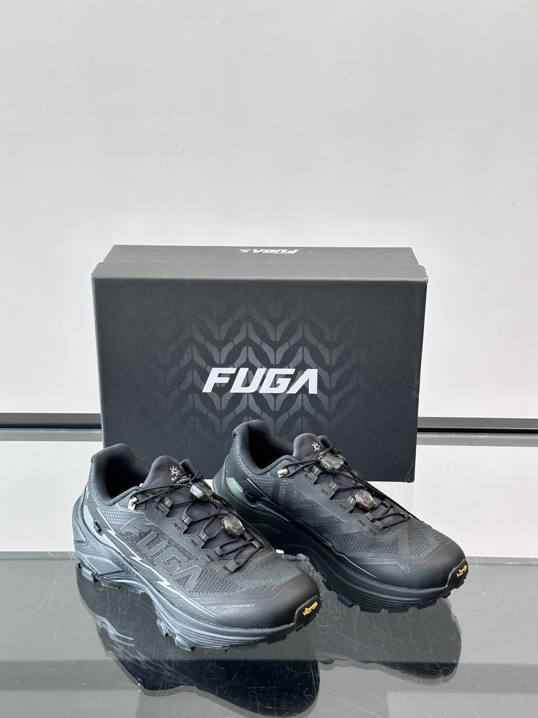 凯乐石FUGA EX3跑山鞋​​🔥凯乐石FUGA EX3跑山鞋，专为越野跑设计，配色超吸睛，夜跑也很显眼