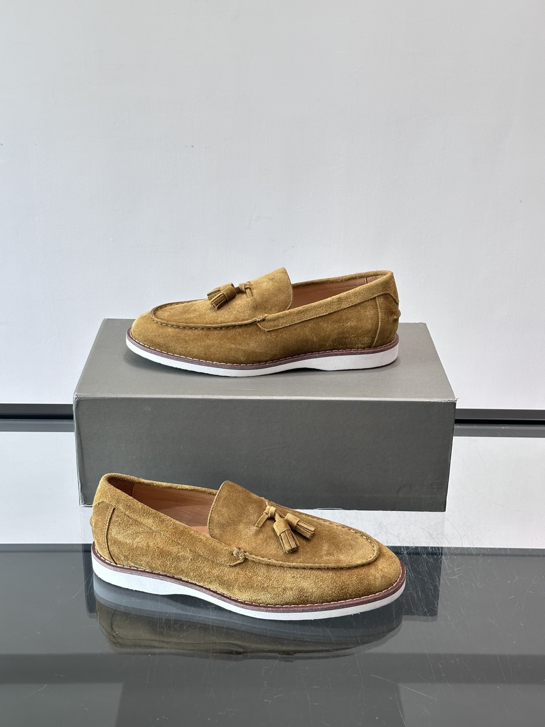 Brunello Cucinelli流苏乐福鞋​​👞意大利奢侈品牌Brunello Cucinelli的