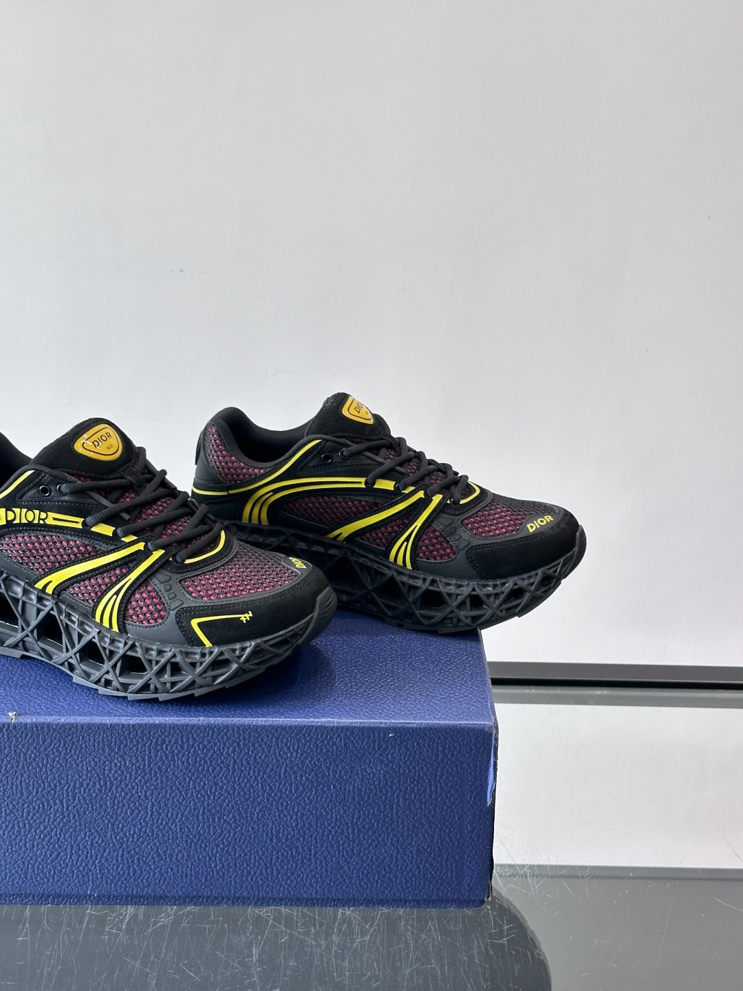 Dior 迪奥 👟B35最新款老爹运动鞋 老爹鞋 以时髦复古风格丰富经典系列。精心制作，可全年与休闲造型