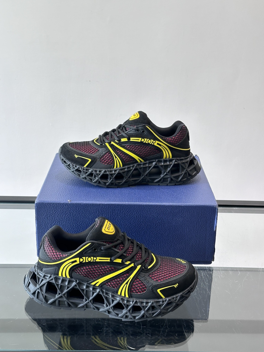 Dior 迪奥 👟B35最新款老爹运动鞋 老爹鞋 以时髦复古风格丰富经典系列。精心制作，可全年与休闲造型