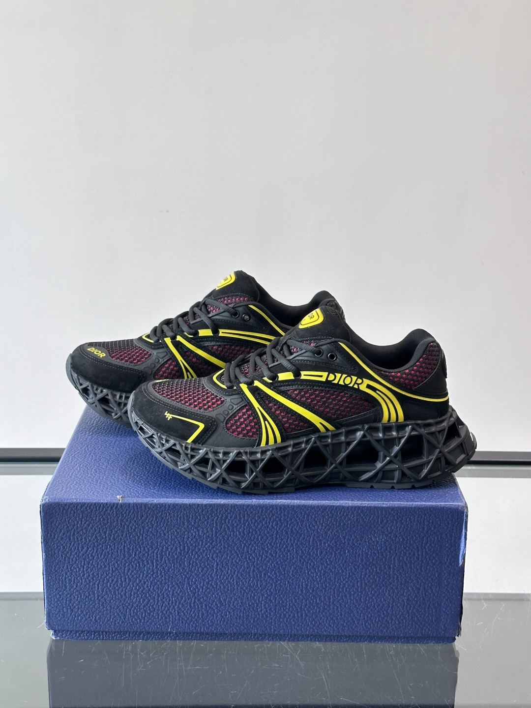 Dior 迪奥 👟B35最新款老爹运动鞋 老爹鞋 以时髦复古风格丰富经典系列。精心制作，可全年与休闲造型
