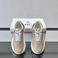 Moncler TrailgriPLite运动鞋,轻量设计,鞋面拼接网布➕牛皮,透气又耐穿!橡胶鞋底抓地 Moncler TrailgriPLite运动鞋,轻量设计,鞋面拼接网布➕牛皮,透气又耐穿!橡胶鞋底抓地