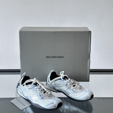 bal巴黎世家Track 2.0老爹鞋,尼龙+网布拼接,做旧设计超有层次感!科技感配色+完美😍细节,未来 bal巴黎世家Track 2.0老爹鞋,尼龙+网布拼接,做旧设计超有层次感!科技感配色+完美😍细节,未来