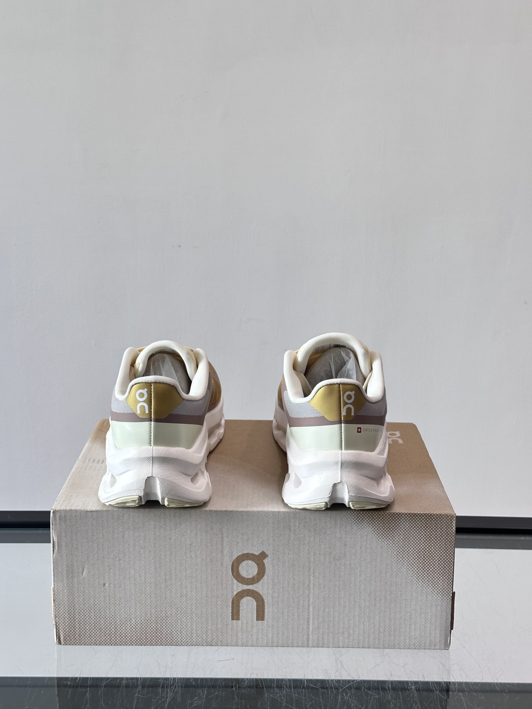 On昂跑 Cloudtilt Remix跑鞋👟On昂跑Cloudtilt Remix跑鞋,情侣款👫主 On昂跑 Cloudtilt Remix跑鞋👟On昂跑Cloudtilt Remix跑鞋,情侣款👫主