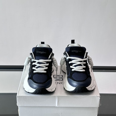 Givenchy 👟纪梵希GV7老爹鞋,配色超百搭,网布+牛皮革拼接,透气又有支撑力!厚底设计显高显腿 Givenchy 👟纪梵希GV7老爹鞋,配色超百搭,网布+牛皮革拼接,透气又有支撑力!厚底设计显高显腿