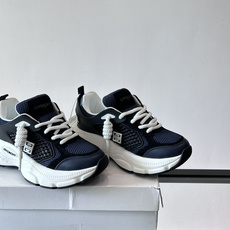 Givenchy 👟纪梵希GV7老爹鞋,配色超百搭,网布+牛皮革拼接,透气又有支撑力!厚底设计显高显腿 Givenchy 👟纪梵希GV7老爹鞋,配色超百搭,网布+牛皮革拼接,透气又有支撑力!厚底设计显高显腿