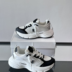 Givenchy 👟纪梵希GV7老爹鞋,配色超百搭,网布+牛皮革拼接,透气又有支撑力!厚底设计显高显腿 Givenchy 👟纪梵希GV7老爹鞋,配色超百搭,网布+牛皮革拼接,透气又有支撑力!厚底设计显高显腿