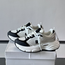 Givenchy 👟纪梵希GV7老爹鞋,配色超百搭,网布+牛皮革拼接,透气又有支撑力!厚底设计显高显腿 Givenchy 👟纪梵希GV7老爹鞋,配色超百搭,网布+牛皮革拼接,透气又有支撑力!厚底设计显高显腿