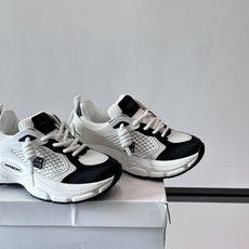 Givenchy 👟纪梵希GV7老爹鞋,配色超百搭,网布+牛皮革拼接,透气又有支撑力!厚底设计显高显腿 Givenchy 👟纪梵希GV7老爹鞋,配色超百搭,网布+牛皮革拼接,透气又有支撑力!厚底设计显高显腿