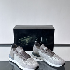 👟MAGNANNI西班牙🇪🇸品牌休闲飞织运动鞋👟主打透气舒适,飞织鞋面轻盈贴合,适合长时间穿着。厚底设计 👟MAGNANNI西班牙🇪🇸品牌休闲飞织运动鞋👟主打透气舒适,飞织鞋面轻盈贴合,适合长时间穿着。厚底设计
