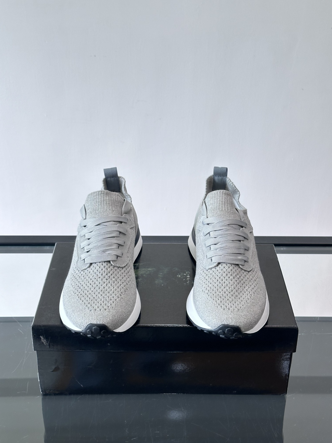 👟MAGNANNI西班牙🇪🇸品牌休闲飞织运动鞋👟主打透气舒适,飞织鞋面轻盈贴合,适合长时间穿着。厚底设计 👟MAGNANNI西班牙🇪🇸品牌休闲飞织运动鞋👟主打透气舒适,飞织鞋面轻盈贴合,适合长时间穿着。厚底设计