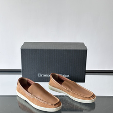 👞杰尼亚拼接乐福鞋,采用牛皮+反毛皮拼接,质感细腻又耐用✨。轻便舒适,日常或商务休闲都很适合。意大利工艺 👞杰尼亚拼接乐福鞋,采用牛皮+反毛皮拼接,质感细腻又耐用✨。轻便舒适,日常或商务休闲都很适合。意大利工艺