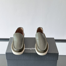 👞杰尼亚拼接乐福鞋,采用牛皮+反毛皮拼接,质感细腻又耐用✨。轻便舒适,日常或商务休闲都很适合。意大利工艺 👞杰尼亚拼接乐福鞋,采用牛皮+反毛皮拼接,质感细腻又耐用✨。轻便舒适,日常或商务休闲都很适合。意大利工艺