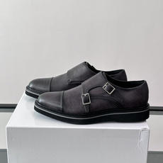 👞Berluti双扣孟克鞋,选用优质小牛皮,鞋面光滑细腻,低调光泽感超赞✨。双扣设计+修长杏仁头,线条利 👞Berluti双扣孟克鞋,选用优质小牛皮,鞋面光滑细腻,低调光泽感超赞✨。双扣设计+修长杏仁头,线条利
