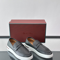 👟Loro Piana乐福鞋,选用柔软小羊皮,质感细腻又透气,穿着超舒适!厚底设计,缓震力满分,通勤休闲 👟Loro Piana乐福鞋,选用柔软小羊皮,质感细腻又透气,穿着超舒适!厚底设计,缓震力满分,通勤休闲