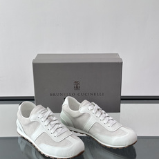 Brunello Cucinelli ss春夏新款 情侣款👫此品牌是来自意大利的世界顶级奢侈品牌,被誉为 Brunello Cucinelli ss春夏新款 情侣款👫此品牌是来自意大利的世界顶级奢侈品牌,被誉为