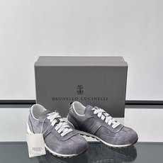 Brunello Cucinelli ss春夏新款 情侣款👫此品牌是来自意大利的世界顶级奢侈品牌,被誉为 Brunello Cucinelli ss春夏新款 情侣款👫此品牌是来自意大利的世界顶级奢侈品牌,被誉为