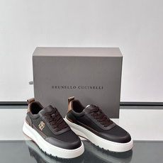 Brunello Cucinelli 男士运动鞋👟这款运动鞋采用牛皮➕透气网面拼接,设计超透气,穿着 Brunello Cucinelli 男士运动鞋👟这款运动鞋采用牛皮➕透气网面拼接,设计超透气,穿着