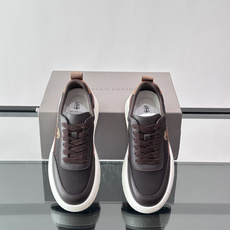 Brunello Cucinelli 男士运动鞋👟这款运动鞋采用牛皮➕透气网面拼接,设计超透气,穿着 Brunello Cucinelli 男士运动鞋👟这款运动鞋采用牛皮➕透气网面拼接,设计超透气,穿着