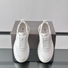 Brunello Cucinelli 男士运动鞋👟这款运动鞋采用牛皮➕透气网面拼接,设计超透气,穿着 Brunello Cucinelli 男士运动鞋👟这款运动鞋采用牛皮➕透气网面拼接,设计超透气,穿着