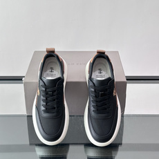 Brunello Cucinelli 男士运动鞋👟这款运动鞋采用牛皮➕透气网面拼接,设计超透气,穿着 Brunello Cucinelli 男士运动鞋👟这款运动鞋采用牛皮➕透气网面拼接,设计超透气,穿着