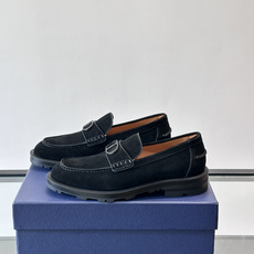 👞Dior男士商务休闲皮鞋,选用进口麂皮,质感细腻耐用,内里水染牛皮,穿着舒适透气✨。经典乐福鞋设计,金 👞Dior男士商务休闲皮鞋,选用进口麂皮,质感细腻耐用,内里水染牛皮,穿着舒适透气✨。经典乐福鞋设计,金