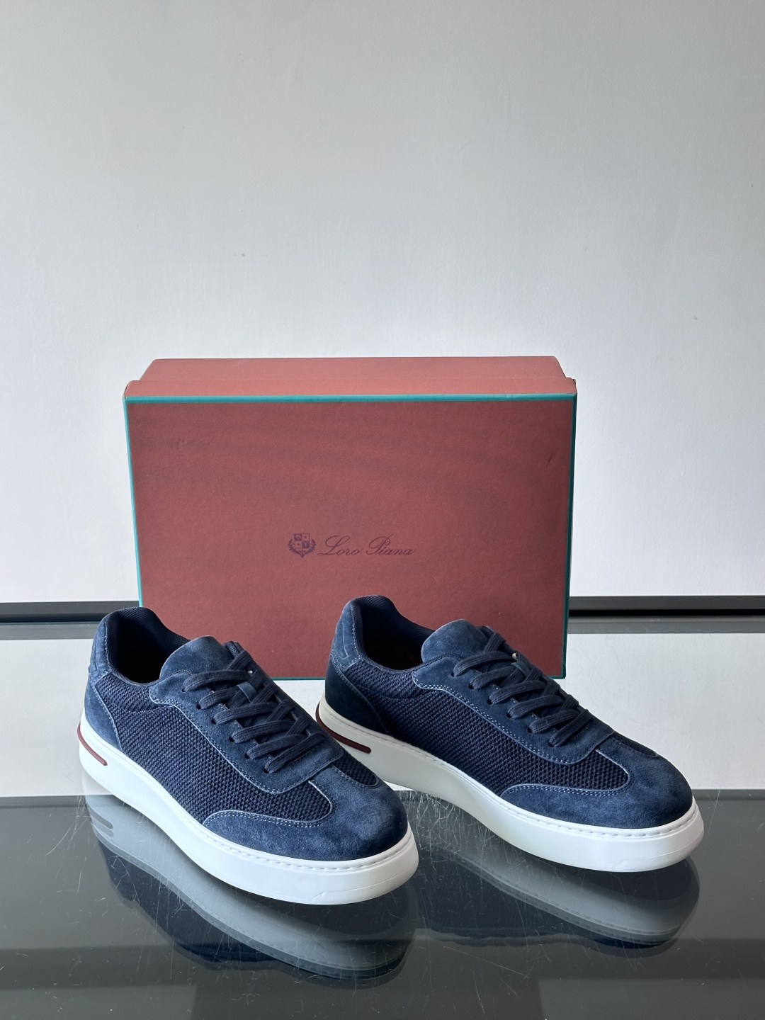 Loro Piana小众诺优翩雅经典款板鞋，系带休闲鞋运动鞋，高品质轻便舒适面料，户外休闲均可，配色年轻
