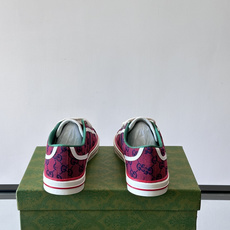❤️Arrival Gucci tennis 1977 经典系列帆布鞋…GG帆布成制融品入牌元素 复古格 ❤️Arrival Gucci tennis 1977 经典系列帆布鞋…GG帆布成制融品入牌元素 复古格