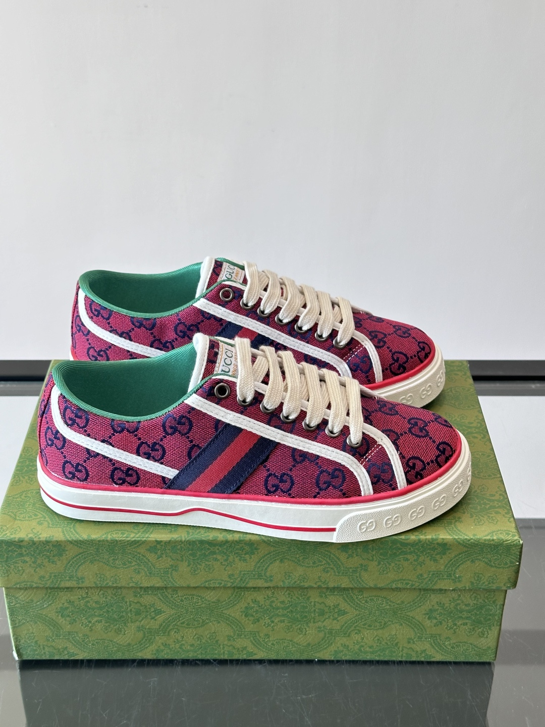 ❤️Arrival Gucci tennis 1977 经典系列帆布鞋…GG帆布成制融品入牌元素 复古格