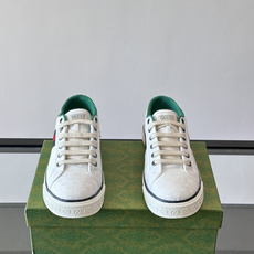 ❤️Arrival Gucci tennis 1977 经典系列帆布鞋…GG帆布成制融品入牌元素 复古格 ❤️Arrival Gucci tennis 1977 经典系列帆布鞋…GG帆布成制融品入牌元素 复古格